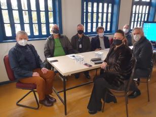 Diretoria Executiva realiza reunião na “Granja”, como é conhecido o câmpus Araucária