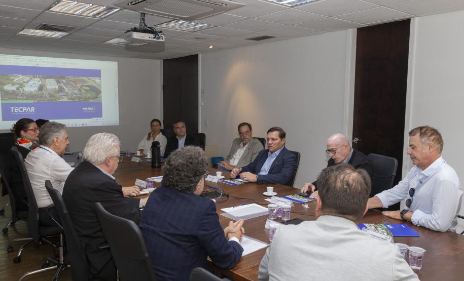 Tecpar recebe visita do CEO global da Biogenesis Bagó