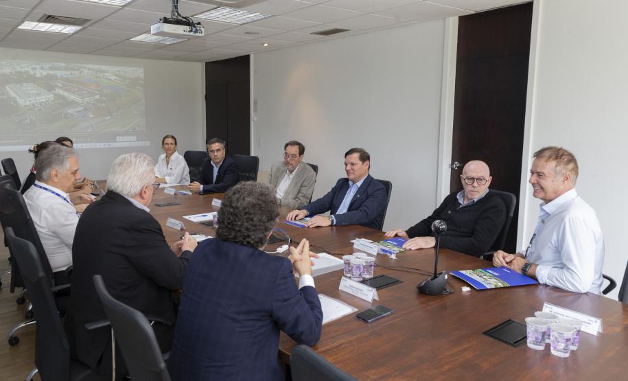 Tecpar recebe visita do CEO global da Biogenesis Bagó